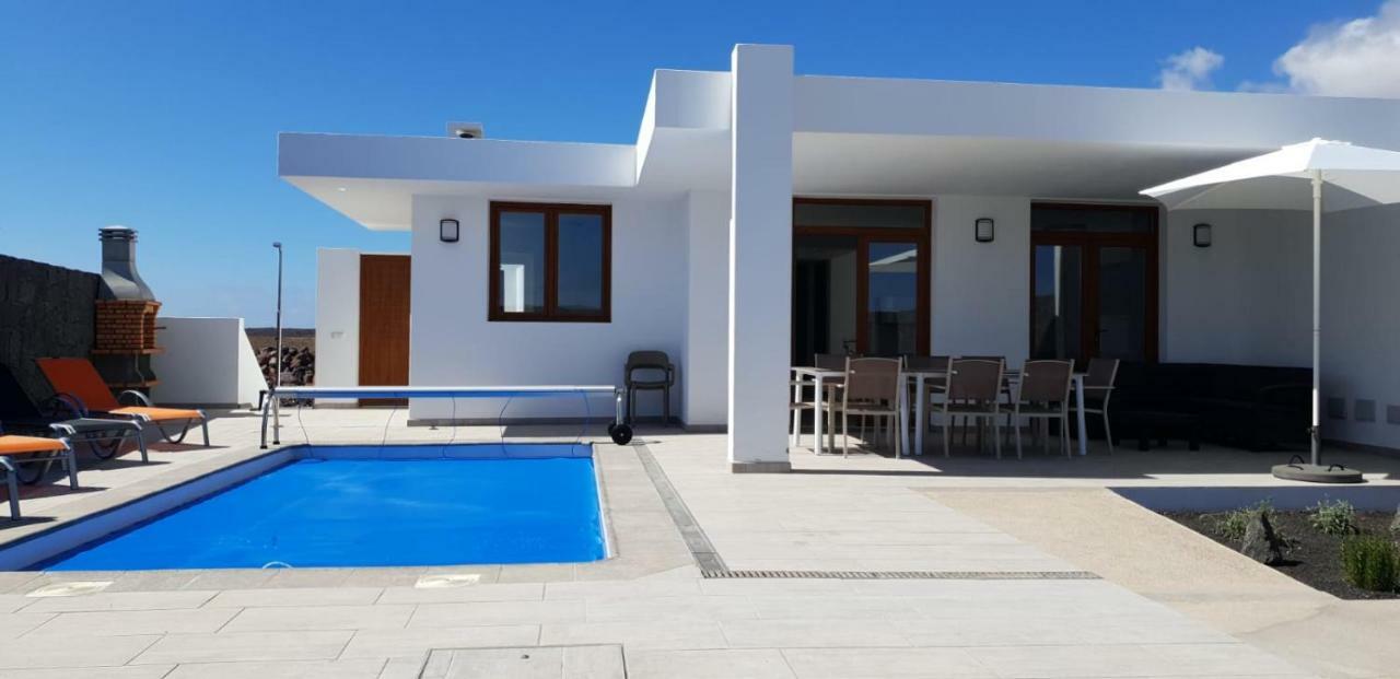 Villa Blanca Плайя-Бланка Екстер'єр фото