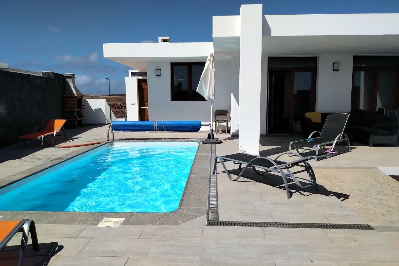 Villa Blanca Плайя-Бланка Екстер'єр фото