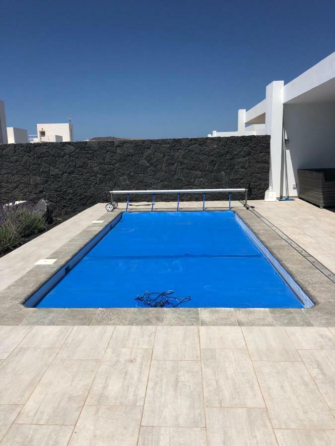 Villa Blanca Плайя-Бланка Екстер'єр фото